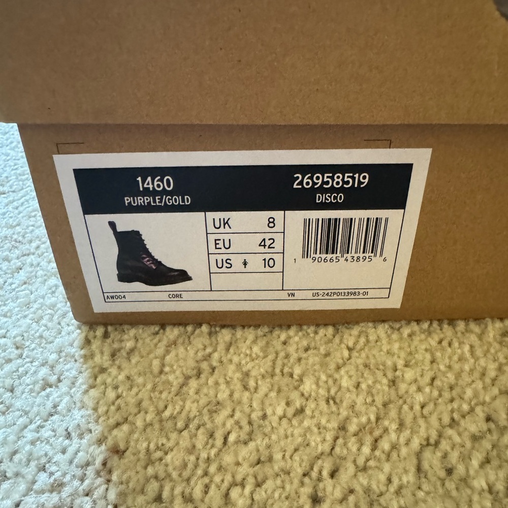 Dr. Martens 1460 Multicolor Iridescent Boots- Purple/Gold - US Size 10W NWT - Picture 5 of 6
